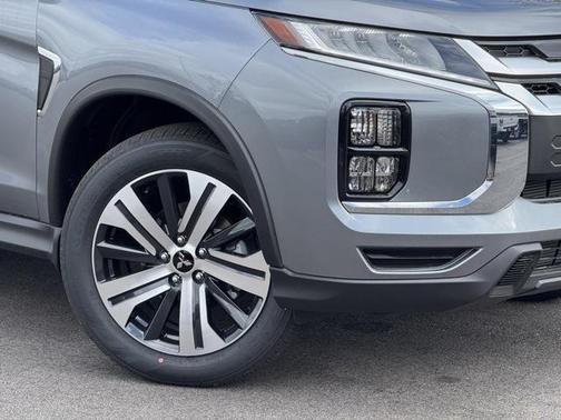 2025 Mitsubishi Outlander Sport SE