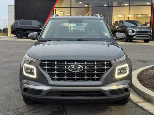 2024 Hyundai VENUE Limited