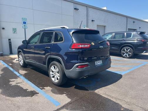 2015 Jeep Cherokee Sport