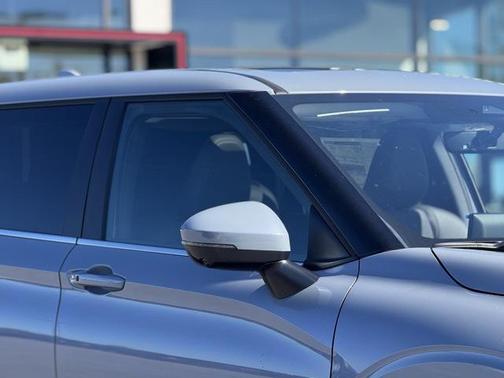 2025 Mitsubishi Outlander SE 2.5 2WD