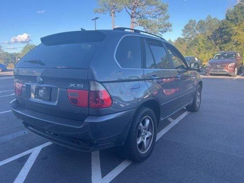 2003 BMW X5 4.4i