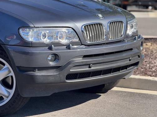 2003 BMW X5 4.4i