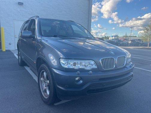 2003 BMW X5 4.4i