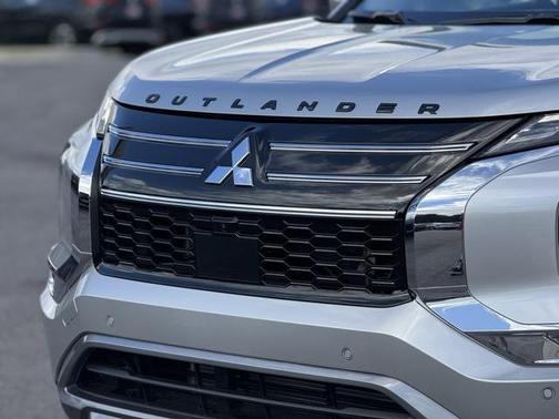 2025 Mitsubishi Outlander SE 2.5 2WD