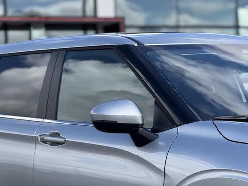 2025 Mitsubishi Outlander SE 2.5 2WD