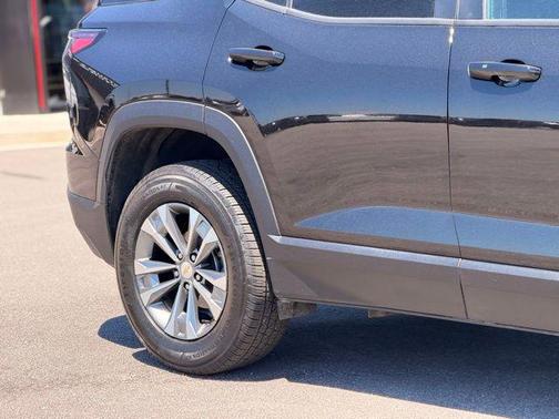 Mosaic Black Metallic 2025 Chevrolet Equinox 1LT