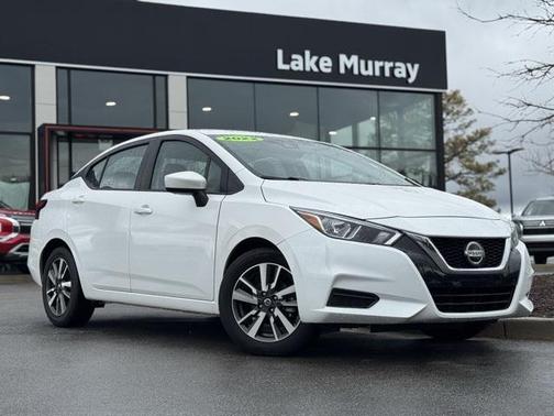 2022 Nissan Versa 1.6 SV