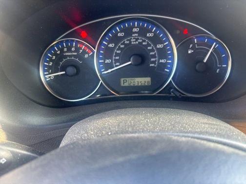 Ice Silver Metallic 2012 Subaru Forester 2.5X