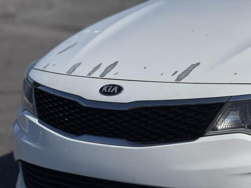 2016 Kia Optima LX Turbo