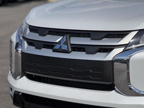 2025 Mitsubishi Outlander Sport 2.0 ES