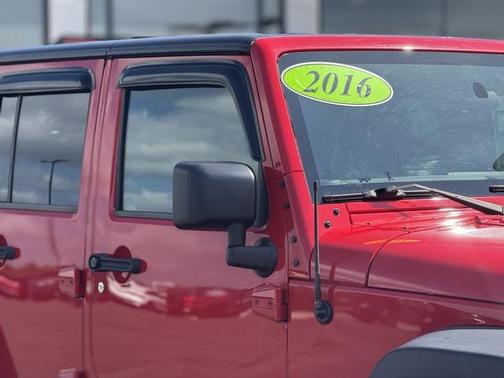 2016 Jeep Wrangler Unlimited Sport