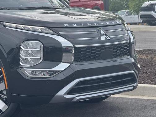 2025 Mitsubishi Outlander PLATINUM EDITION 2.5 S-AWC