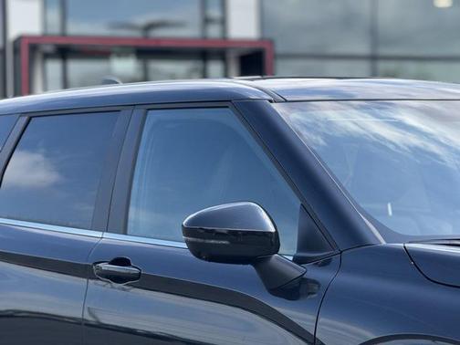 2025 Mitsubishi Outlander SE 2.5 2WD