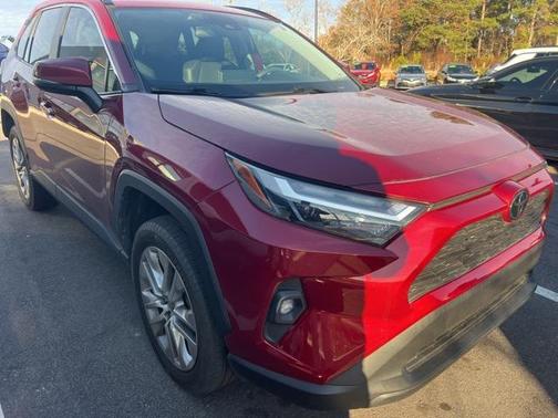 2023 Toyota RAV4 XLE Premium
