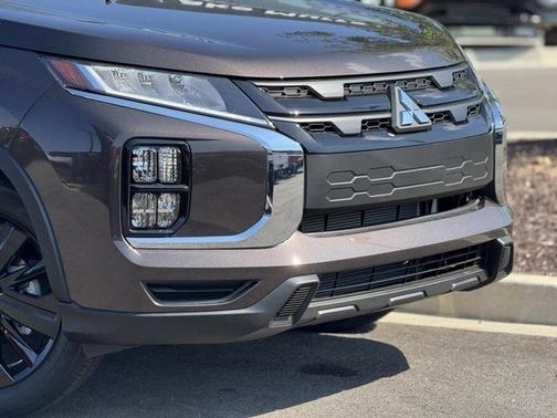 2025 Mitsubishi Outlander Sport 2.0 LE