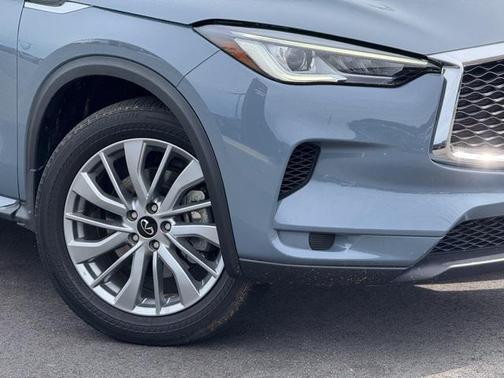 2024 INFINITI QX50 LUXE