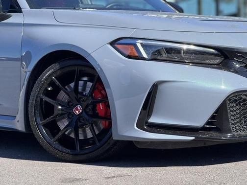 2024 Honda Civic Type R Base