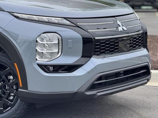 2025 Mitsubishi Outlander TRAIL EDITION 2.5 S-AWC