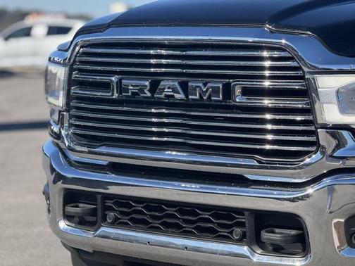 2021 RAM 2500 Laramie Crew Cab 4x4 6'4' Box