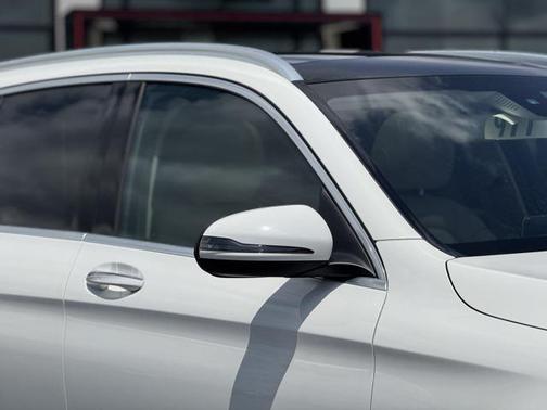 2019 Mercedes-Benz GLC 300 Base