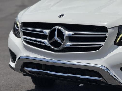 2019 Mercedes-Benz GLC 300 Base