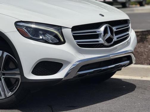2019 Mercedes-Benz GLC 300 Base