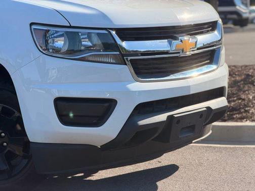 Summit White 2020 Chevrolet Colorado LT