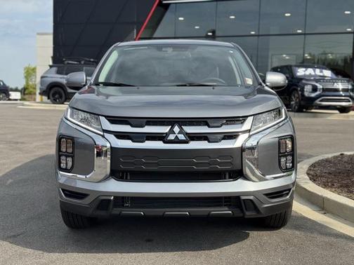 2025 Mitsubishi Outlander Sport SE