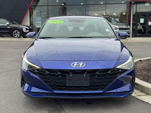 2021 Hyundai ELANTRA SEL