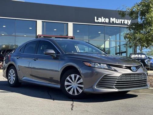 2024 Toyota Camry Hybrid LE