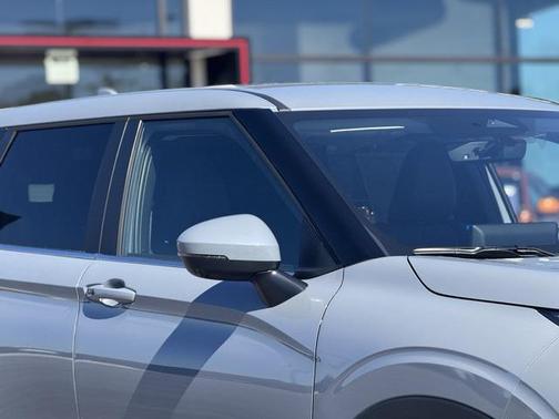 2025 Mitsubishi Outlander SE 2.5 S-AWC