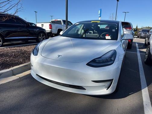 2020 Tesla Model 3 Standard Range