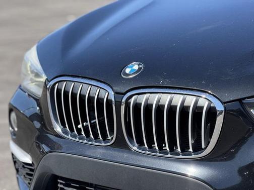 Black Sapphire Metallic 2016 BMW X1 xDrive 28i