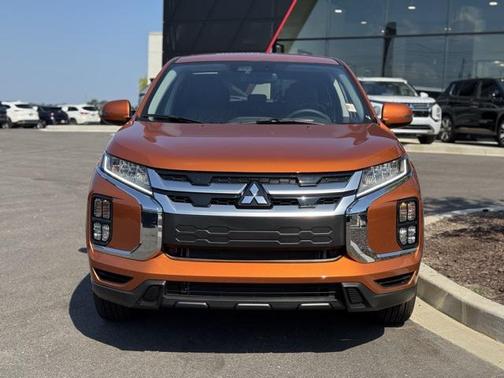 2025 Mitsubishi Outlander Sport SE