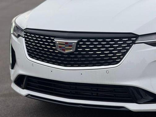 2024 Cadillac CT4 Premium Luxury
