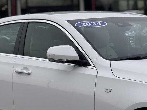 2024 Cadillac CT4 Premium Luxury