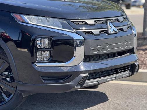 2025 Mitsubishi Outlander Sport 2.0 LE