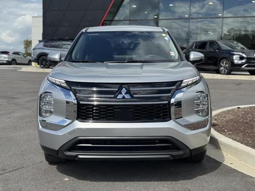 2025 Mitsubishi Outlander ES 2.5 2WD