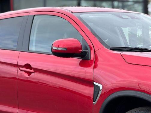 Red Diamond 2026 Mitsubishi Outlander Sport SE