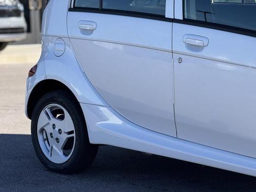 2012 Mitsubishi i-MiEV 