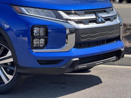 2025 Mitsubishi Outlander Sport SE