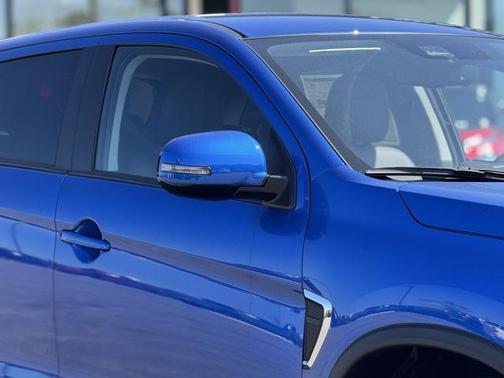 2025 Mitsubishi Outlander Sport SE