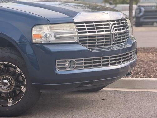 MIDNIGHT SAPPHIRE METALLIC 2014 Lincoln Navigator Base