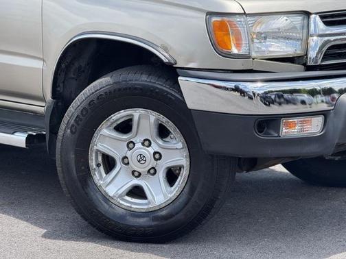 2001 Toyota 4Runner SR5