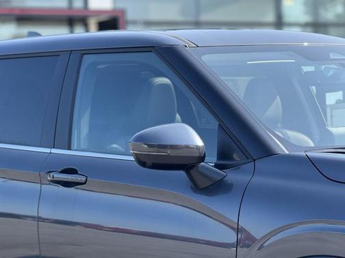 2025 Mitsubishi Outlander SE 2.5 2WD