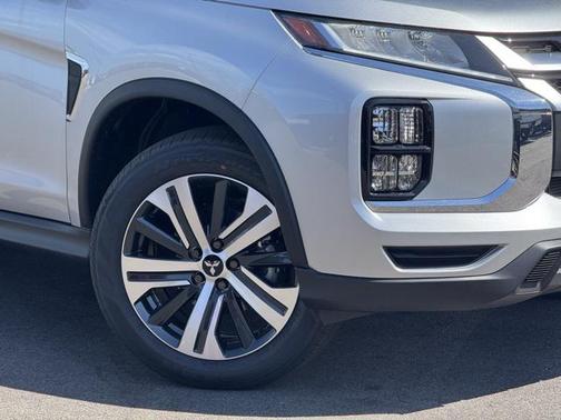 2025 Mitsubishi Outlander Sport SE