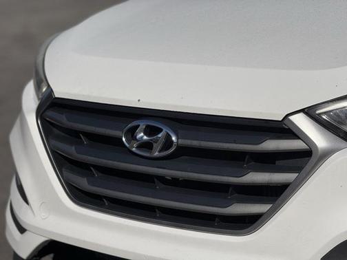 2016 Hyundai TUCSON Sport