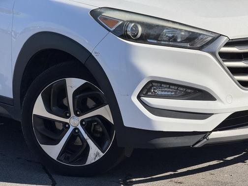 2016 Hyundai TUCSON Sport