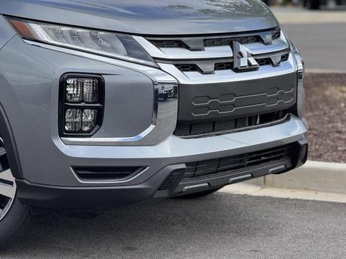 2025 Mitsubishi Outlander Sport SE