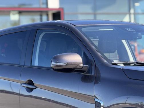 2025 Mitsubishi Outlander Sport SE